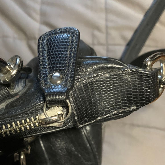 Black Leather Shoulder Bag - Picture 3 of 5